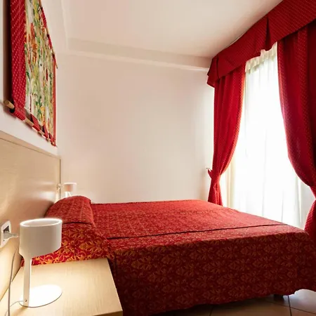 Coastal Getaway With Pool Apartman Bibione