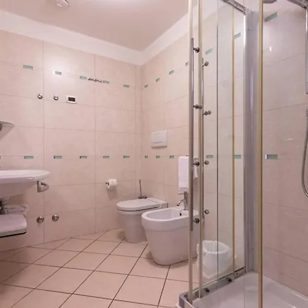 Appartement Coastal Getaway With Pool Bibione